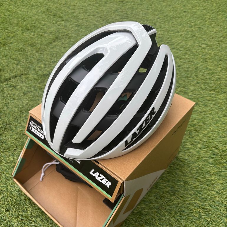 Used Lazer Z1 KinetiCore Helmet 2024 bike — image 2 of 10
