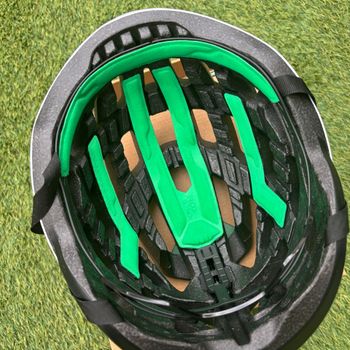 Used Lazer Z1 KinetiCore Helmet 2024 bike — image 7 of 10