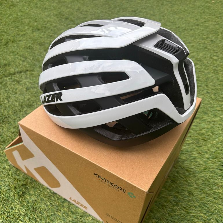 Used Lazer Z1 KinetiCore Helmet 2024 bike — image 5 of 10