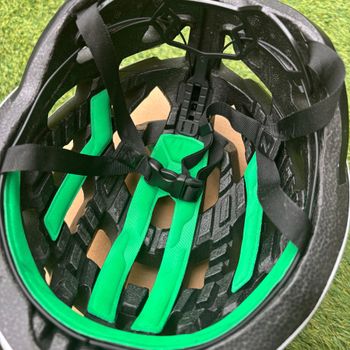 Used Lazer Z1 KinetiCore Helmet 2024 bike — image 8 of 10