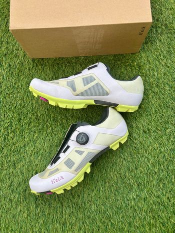 Used Fizik Vento Proxy 2025 bike