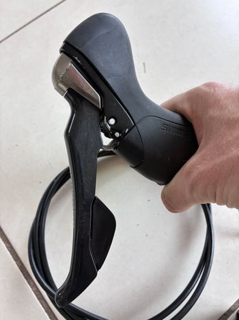 Used Shimano 105 / ST RS685 bike — image 8 of 12