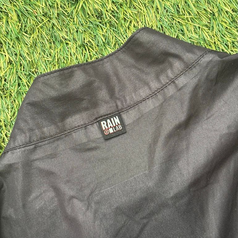 Used Gobik Pluvia Jacket 2024 bike — image 6 of 7