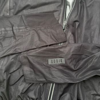 Used Gobik Pluvia Jacket 2024 bike — image 4 of 7