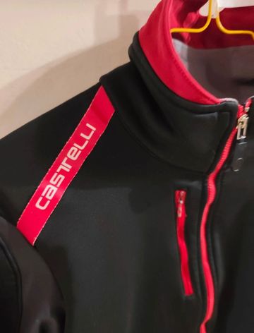 Used Castelli Giacca Ciclismo bike — image 2 of 5