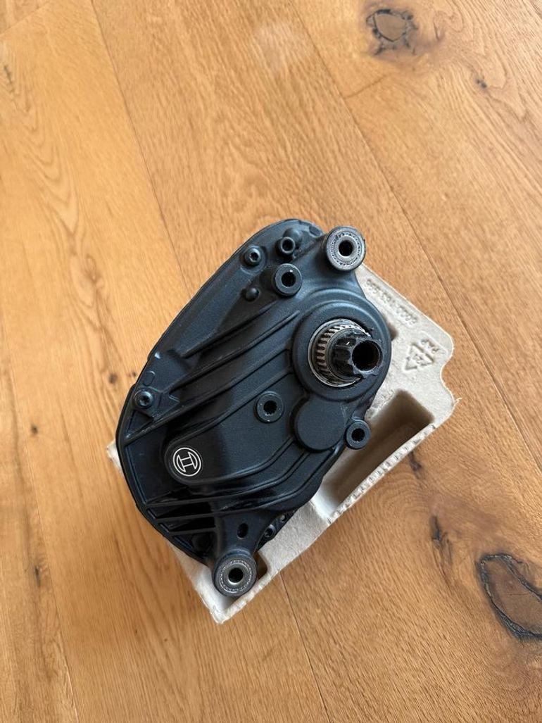 Used Bosch Performance Line CX Motor der 5. Generation (BDU3840) 2025 bike — image 2 of 2