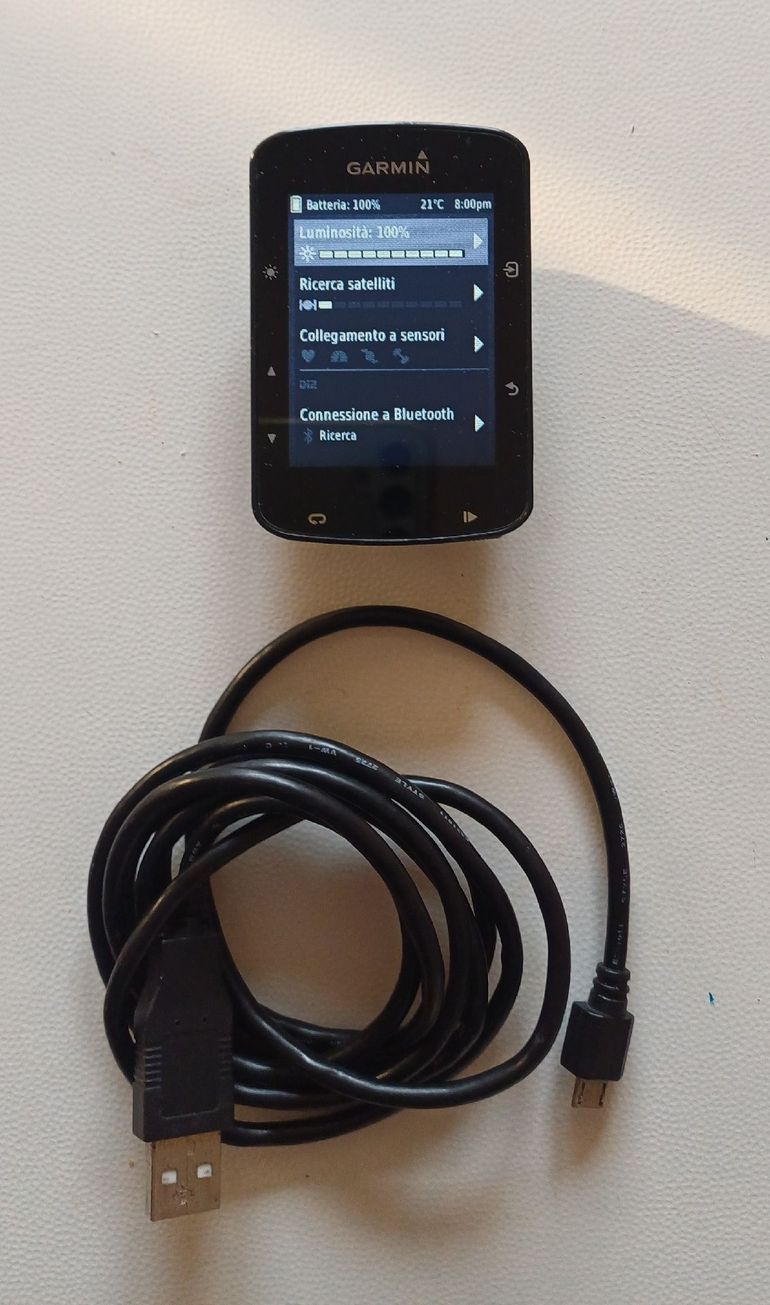 Used Garmin edge 520 2021 bike — image 1 of 3