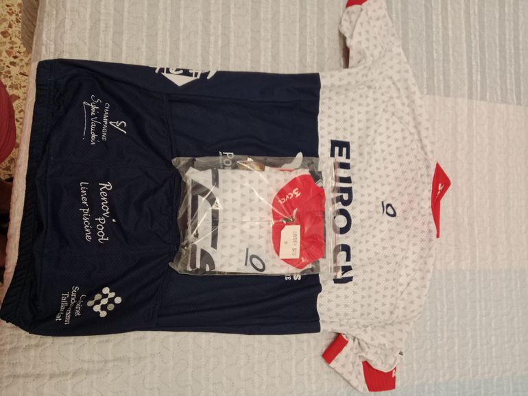Used Aerotec Maillot y culote 2026 bike — image 6 of 9
