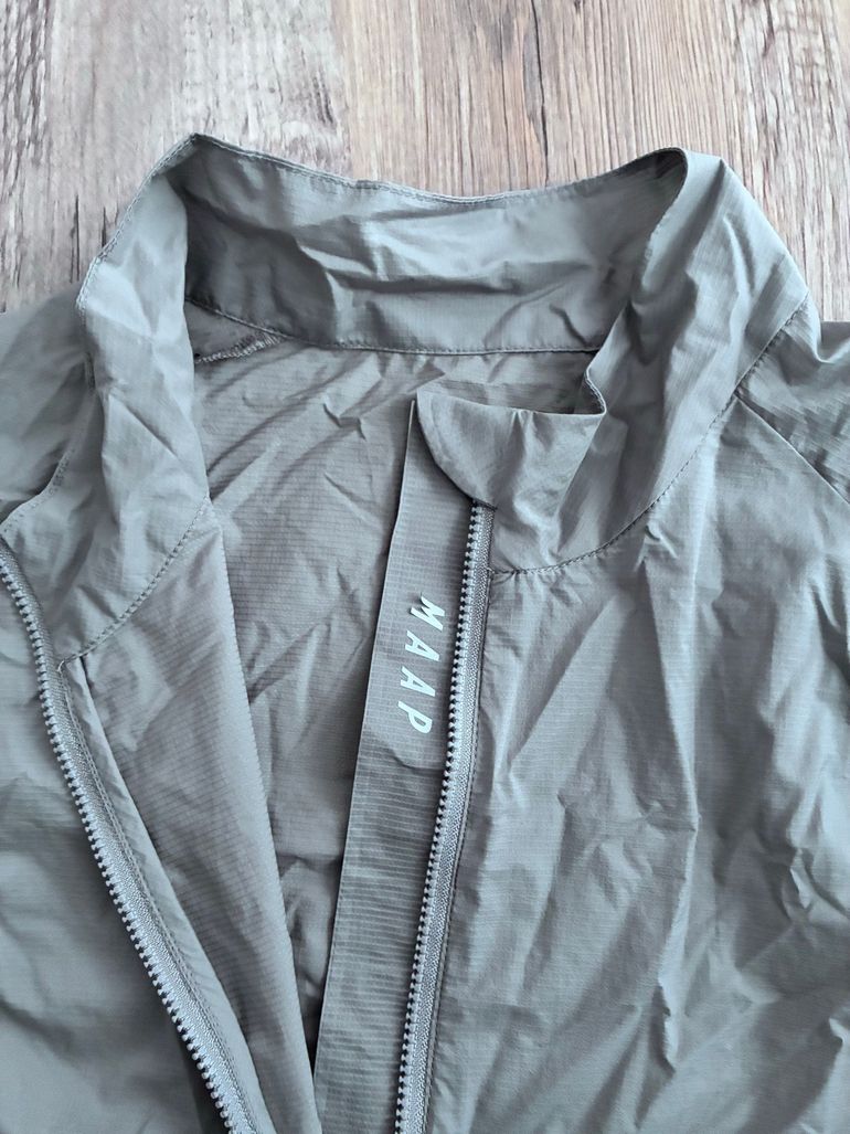 Used MAAP All Road Wid Jacket 2025 bike — image 3 of 7