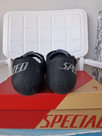 Used Specialized Scarpe 2025 bike — image 2 of 4