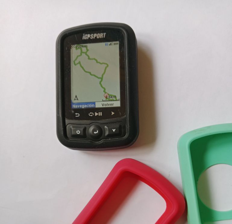 Used iGPSPORT iGS620 GPS Cycling Computer bike — image 2 of 3