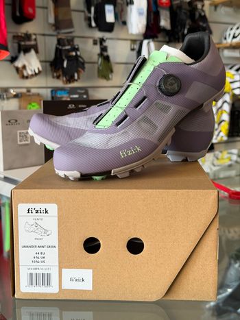 Used Fizik Proxy Shoes Size 44 2026 bike