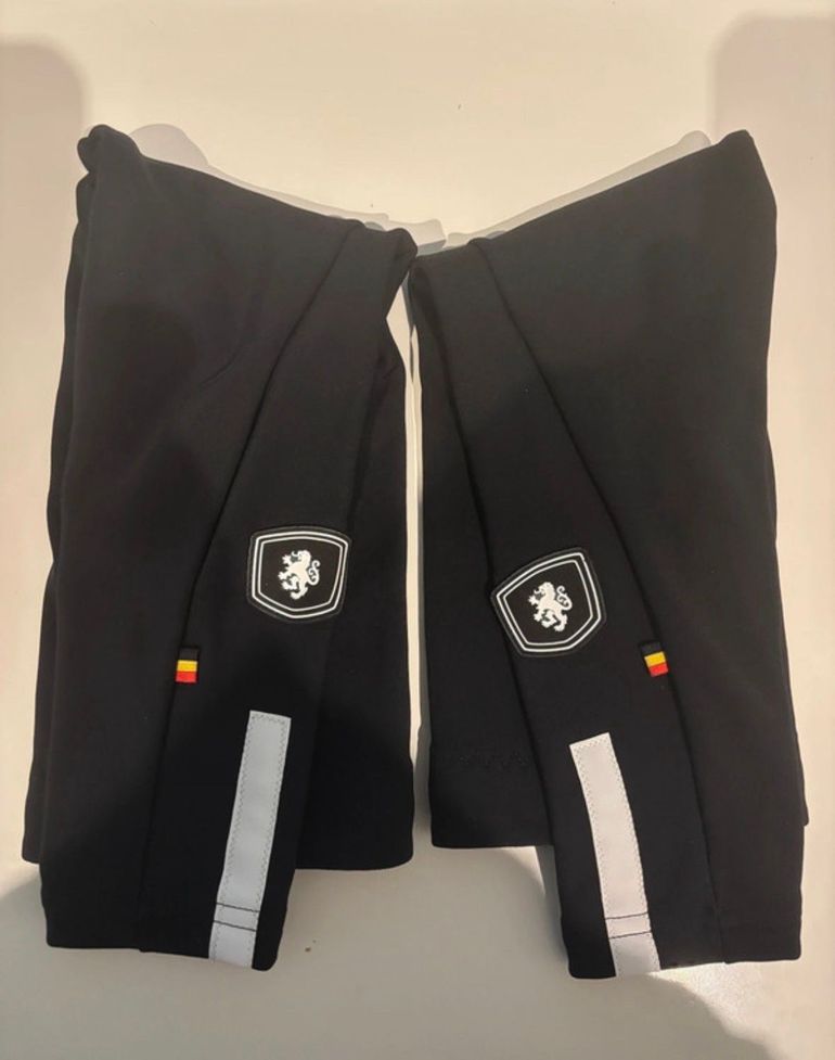 Used Belgian Boys NO-STRAIN Arm Sleeve bike — image 1 of 2
