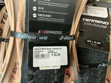 Vittoria Terreno G2 29x2.25 XC-Race TLR Tyres & Tubes usato