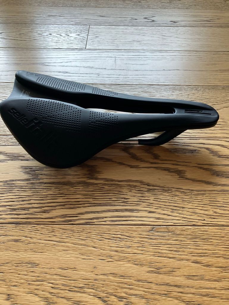 Used Selle Italia Novus Boost Evo 2026 bike — image 5 of 5