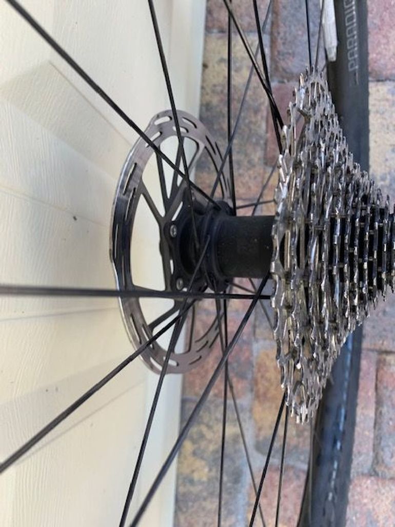 Used Bontrager Paradigm Comp 25 TLR Disc Road Wheelset 2023 bike — image 8 of 9