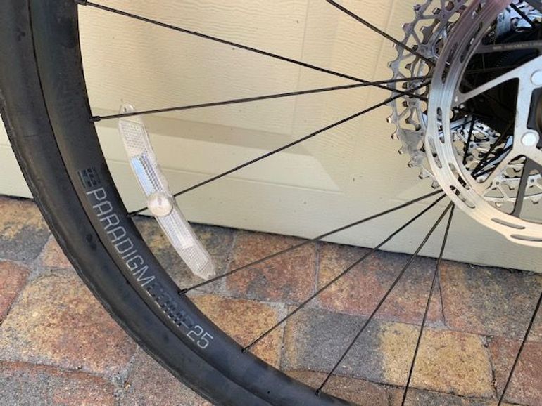 Used Bontrager Paradigm Comp 25 TLR Disc Road Wheelset 2023 bike — image 5 of 9