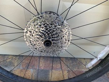 Used Bontrager Paradigm Comp 25 TLR Disc Road Wheelset 2023 bike — image 9 of 9