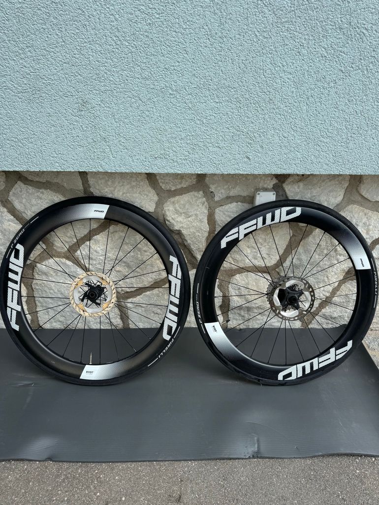 Used Ffwd Carbon Laufräder 2024 bike — image 1 of 10