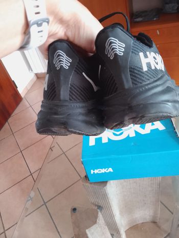 Used Hoka Clifton 9 GTX bike — image 3 of 8