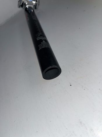 Used Bontrager Carbon Seatpost XXX bike — image 4 of 6