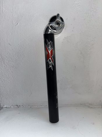 Used Bontrager Carbon Seatpost XXX bike