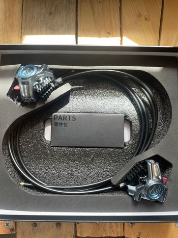Used wheeltop EDS GeX Wireless Electronic Shifter/Derailleur bike — image 8 of 10