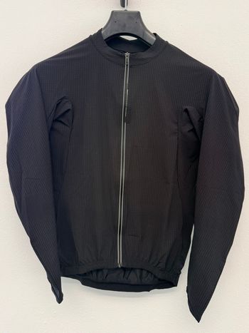 Used Q36.5 Dottore Pro long sleeve jersey 2025 bike