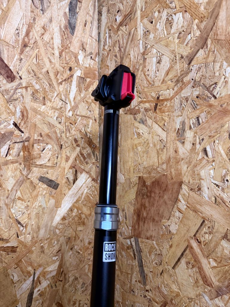 Used RockShox Reverb AXS 2024 bike — image 1 of 4