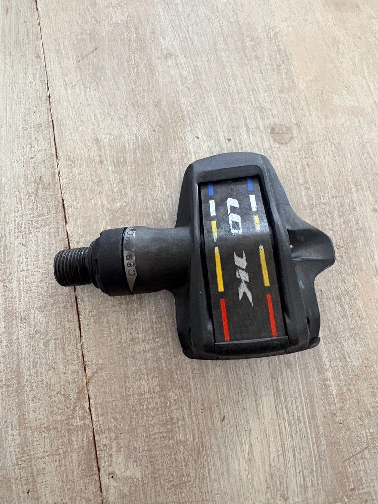 Used Look Keo Blade Carbon Ceramic Pedals & Cleats bike — image 5 of 5