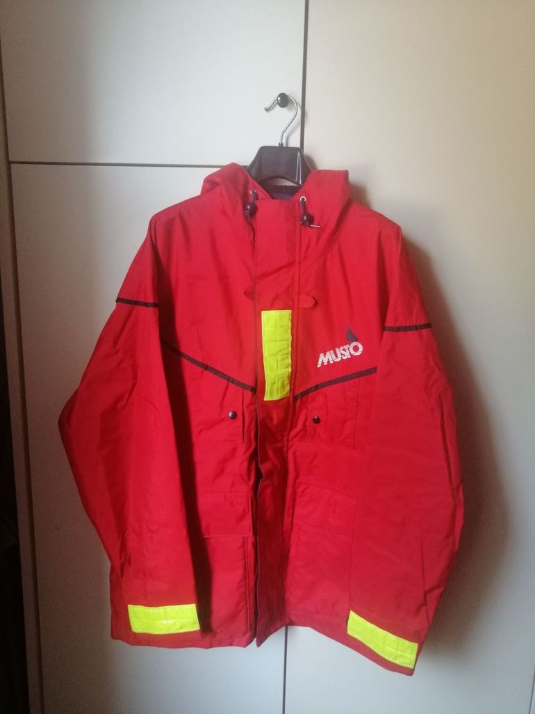 Used MUSTO Cerata Completa Giacca e Salopette 2016 bike — image 1 of 3