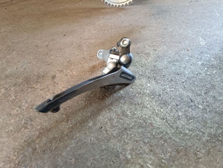 Used Shimano Exage 300ex Double Plateau bike — image 1 of 2