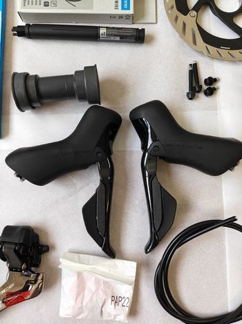 Used Shimano Dura Ace r9200 12-speed 2026 bike — image 3 of 10