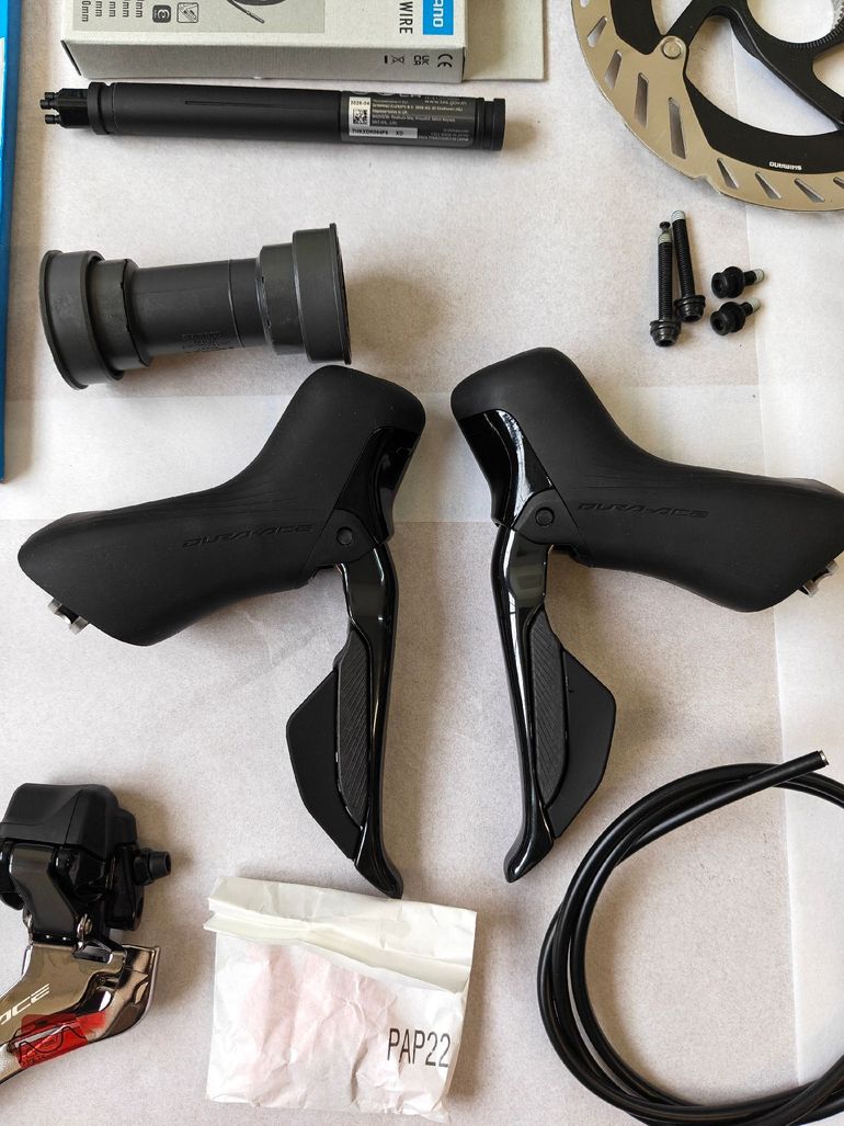 Used Shimano Dura Ace r9200 12-speed 2026 bike — image 3 of 10