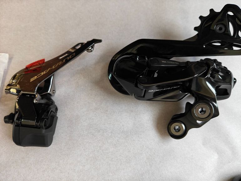 Used Shimano Dura Ace r9200 12-speed 2026 bike — image 4 of 10