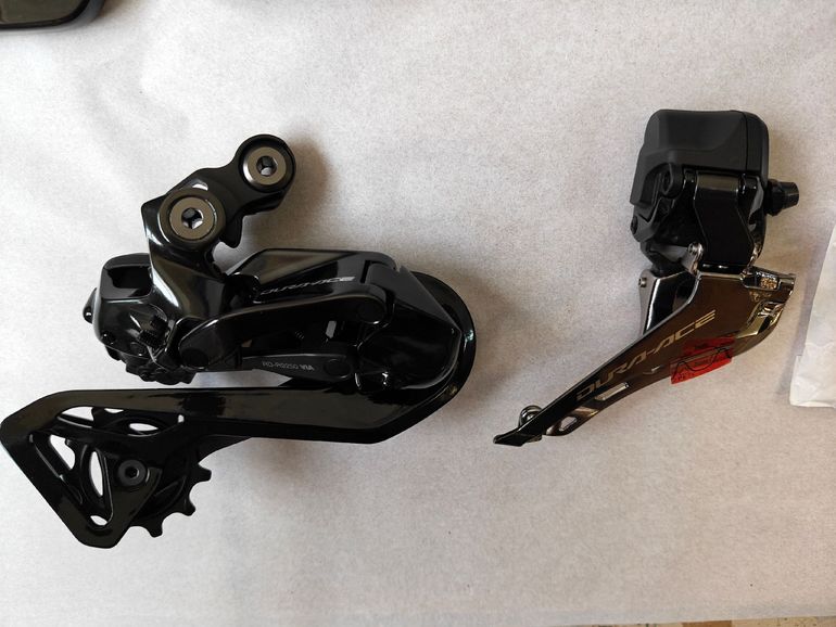 Used Shimano Dura Ace r9200 12-speed 2026 bike — image 5 of 10