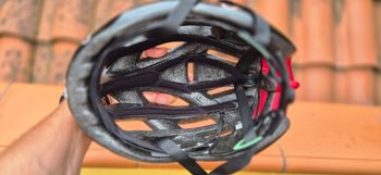 Used MET Trenta 3K Carbon UAE Team Emirates 2024 bike — image 6 of 6