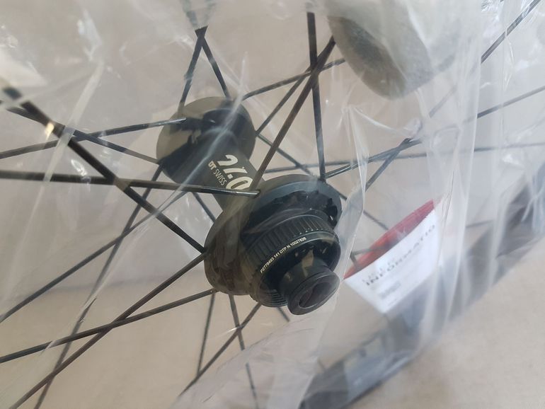 Used Dt Swiss ARC 1400 Dicut Carbon 62 mm Disc Clincher 12x100 DT 240 Hub bike — image 14 of 23
