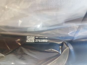 Used Dt Swiss ARC 1400 Dicut Carbon 62 mm Disc Clincher 12x100 DT 240 Hub bike — image 8 of 23