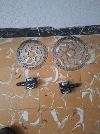 Used Look MTB Pedals bike — image 2 of 5
