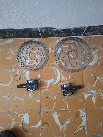 Used Look MTB Pedals bike — image 2 of 5