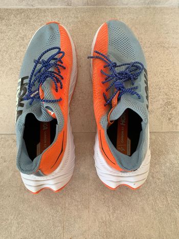 Used Hoka ProFlyX Running Shoes bike — image 2 of 2