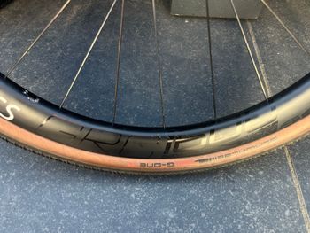 Used Dt Swiss GR 1600 SPLINE 25 Wheelset bike — image 10 of 14