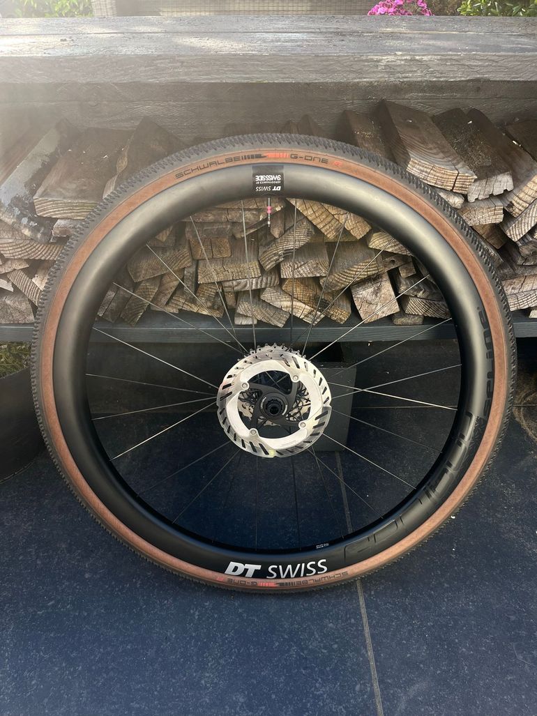 Used Dt Swiss GR 1600 SPLINE 25 Wheelset bike — image 3 of 14