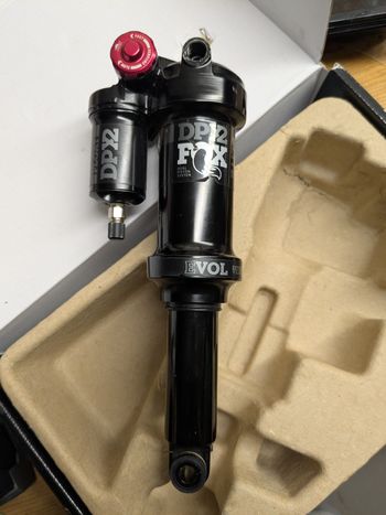 Used Fox DPX2 performance elite bike — image 2 of 4
