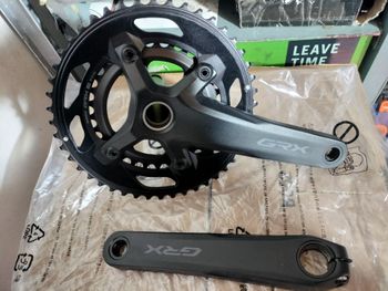 Used Shimano GRX 12-speed Groupset 2025 bike — image 8 of 11