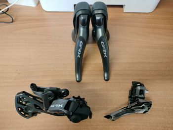 Used Shimano GRX 12-speed Groupset 2025 bike — image 2 of 11