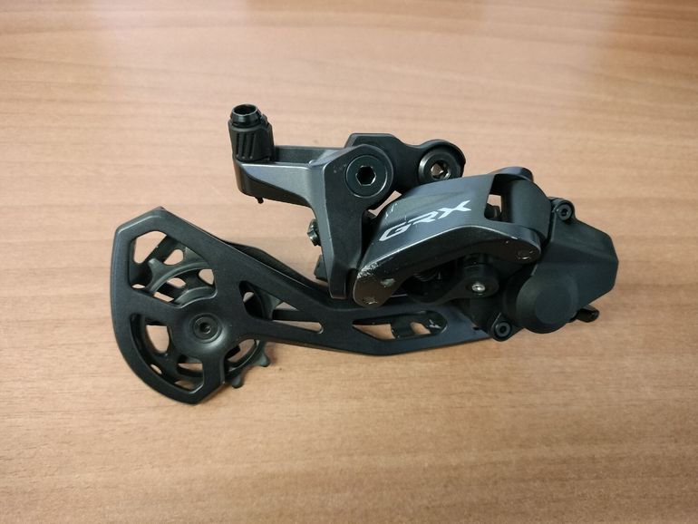 Used Shimano GRX 12-speed Groupset 2025 bike — image 5 of 11