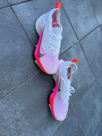 Used Nike Air Zoom Tempo NEXT% bike — image 5 of 6