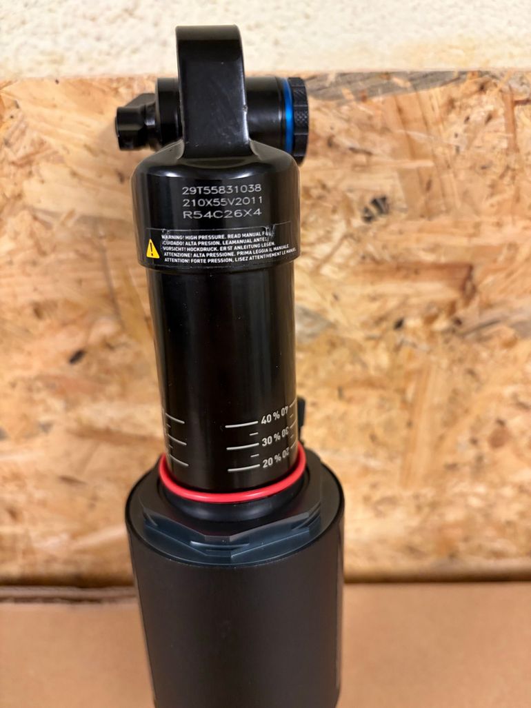 Used RockShox Vivid Select + 2025 bike — image 5 of 8
